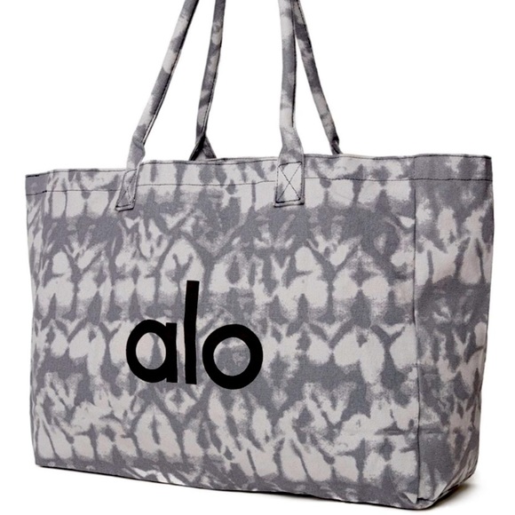 ALO Yoga Bags Alo Yoga Xl Shopper Tote Tie Dye Gym Bag Poshmark
